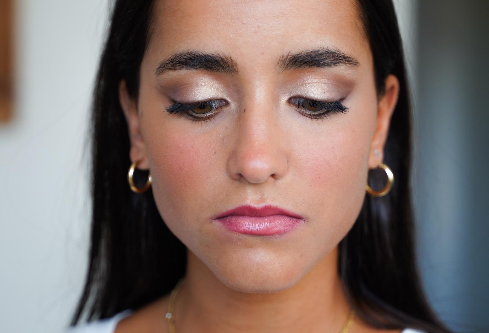 מסקרה וגימור עדין